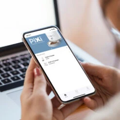 Catit Pixi Smart Feeder -Cat Courtyard 43752 catit pixi smart feeder on phone