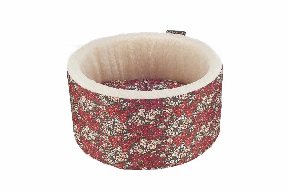 Laura Ashley Libby Cat Cosy Bed 3 Laura Ashley Libby Cat Cosy Bed